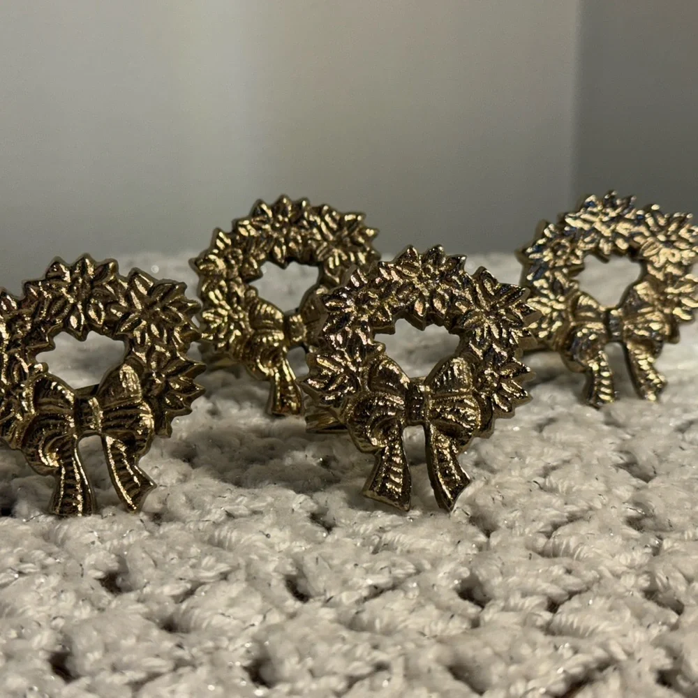 Gold Wreath Napkin Rings Set of 4